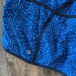 Lululemon athletic shorts sz 10 blue